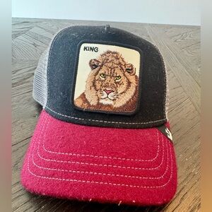 Goorin Bros The Farm Lion King Trucker Hat Snapback Red Black Mesh Cap